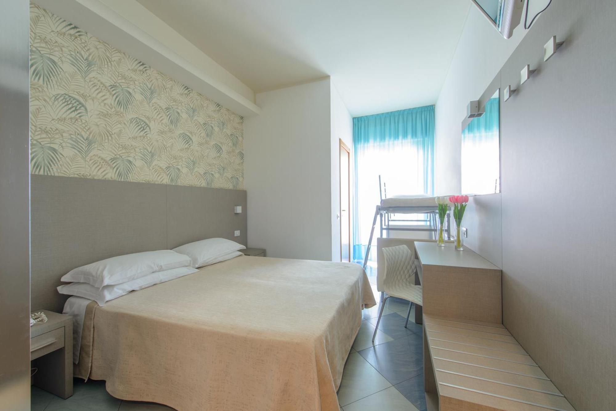 Hotel Christian Rimini Ngoại thất bức ảnh